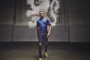 中国男足2026世界杯-这届体育圈，离谱得让人摸不着头脑
